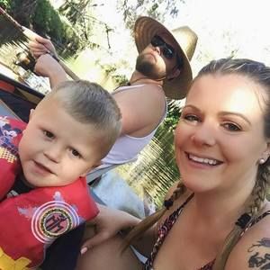 Meet your Posher, Alyson